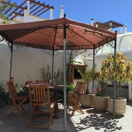 Lagos Beach Villa 라고스