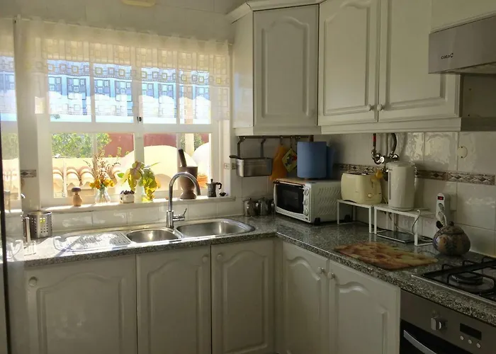 Lagos Beach Villa 라고스