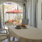 Lagos Beach Villa *